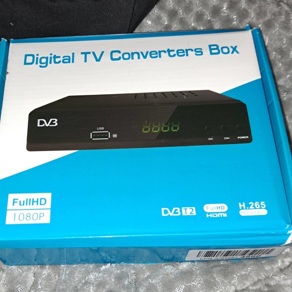 NIB -DVB Digital Converter box - Picture 8 of 8